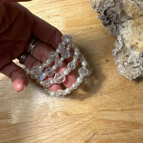 White Pearl and Crystal Wrap Bracelet, Handmade, Artisan - Picture 4 of 5